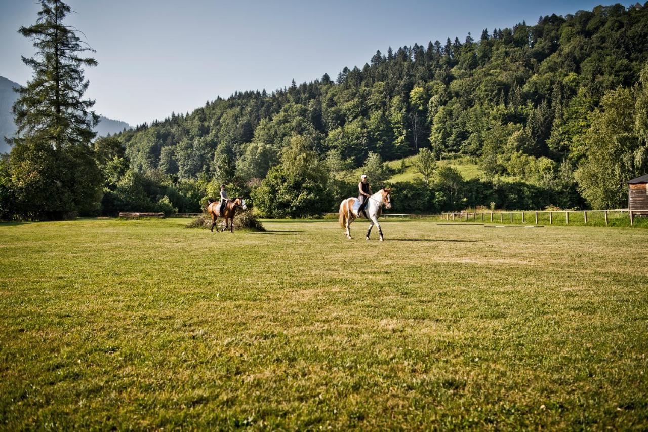 Spa & Resort Bachmair Weissach, Luxury Family Resort Rotta Exterior foto