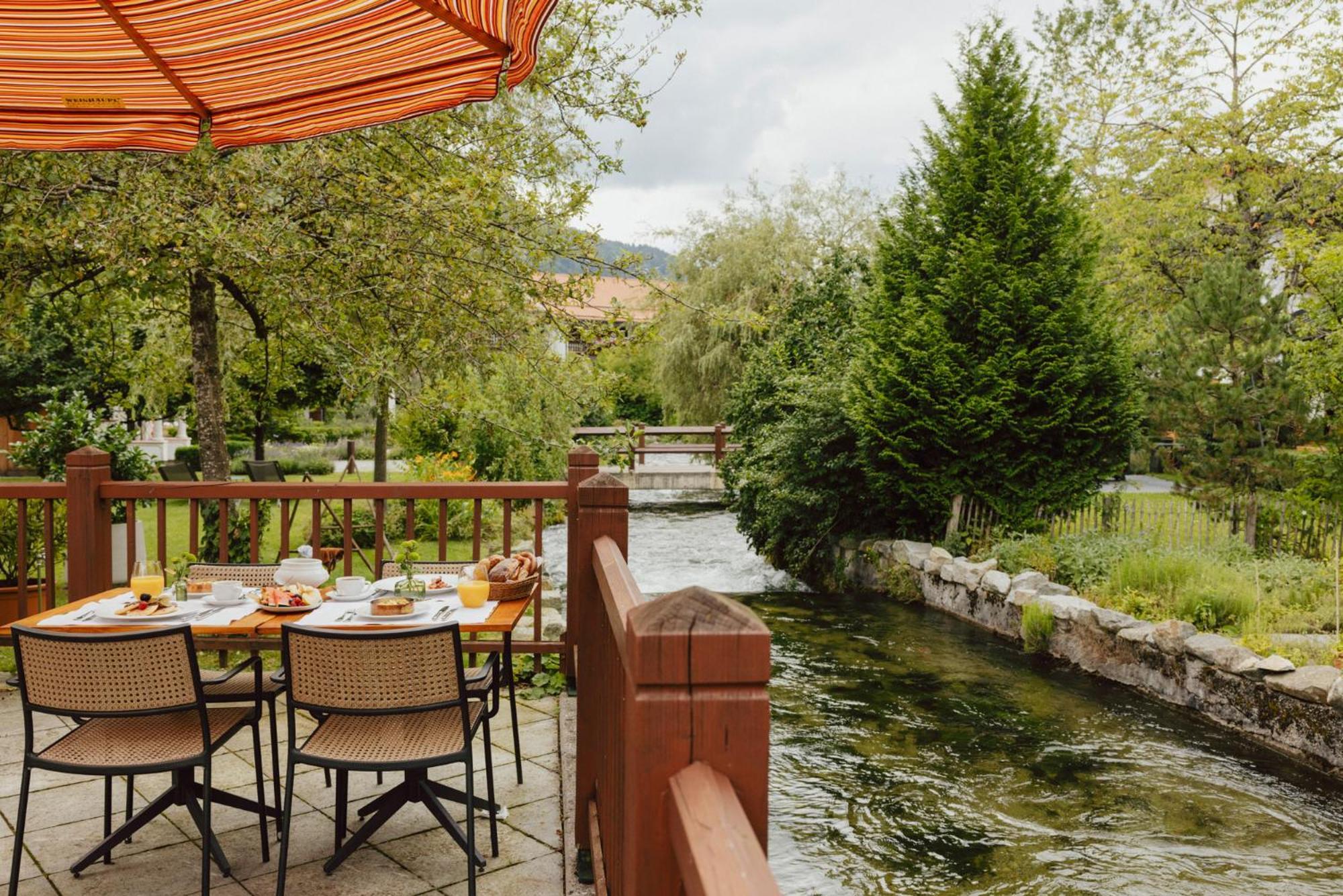 Spa & Resort Bachmair Weissach, Luxury Family Resort Rotta Exterior foto